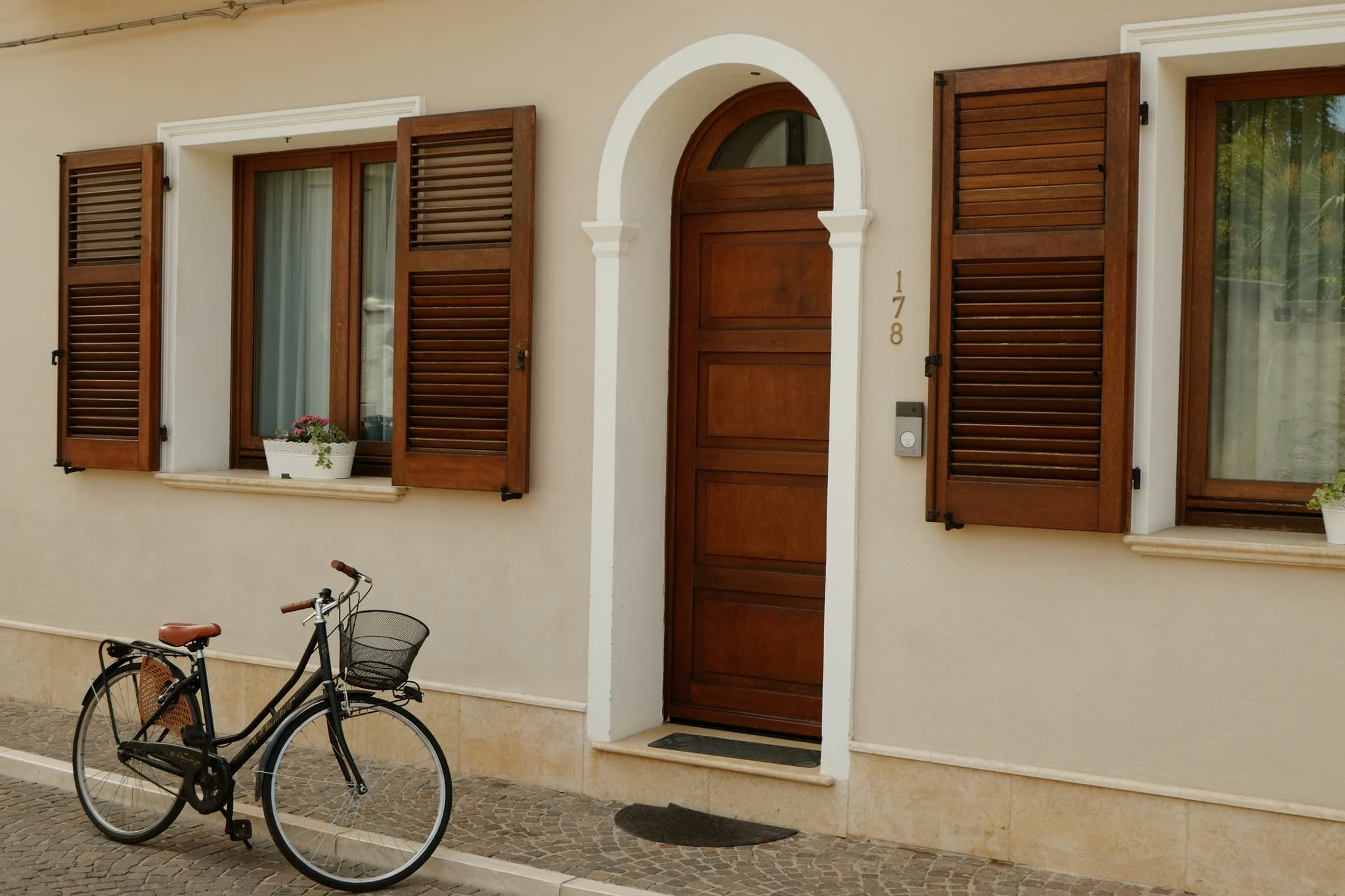 Window  & Door